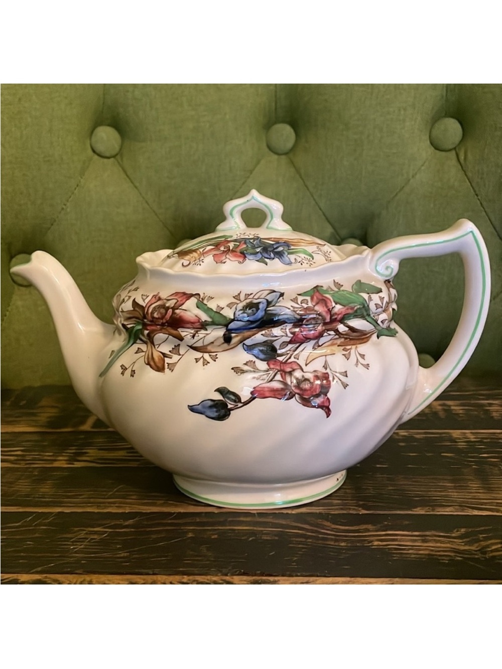 Royal Doulton “Made in England” Teapot